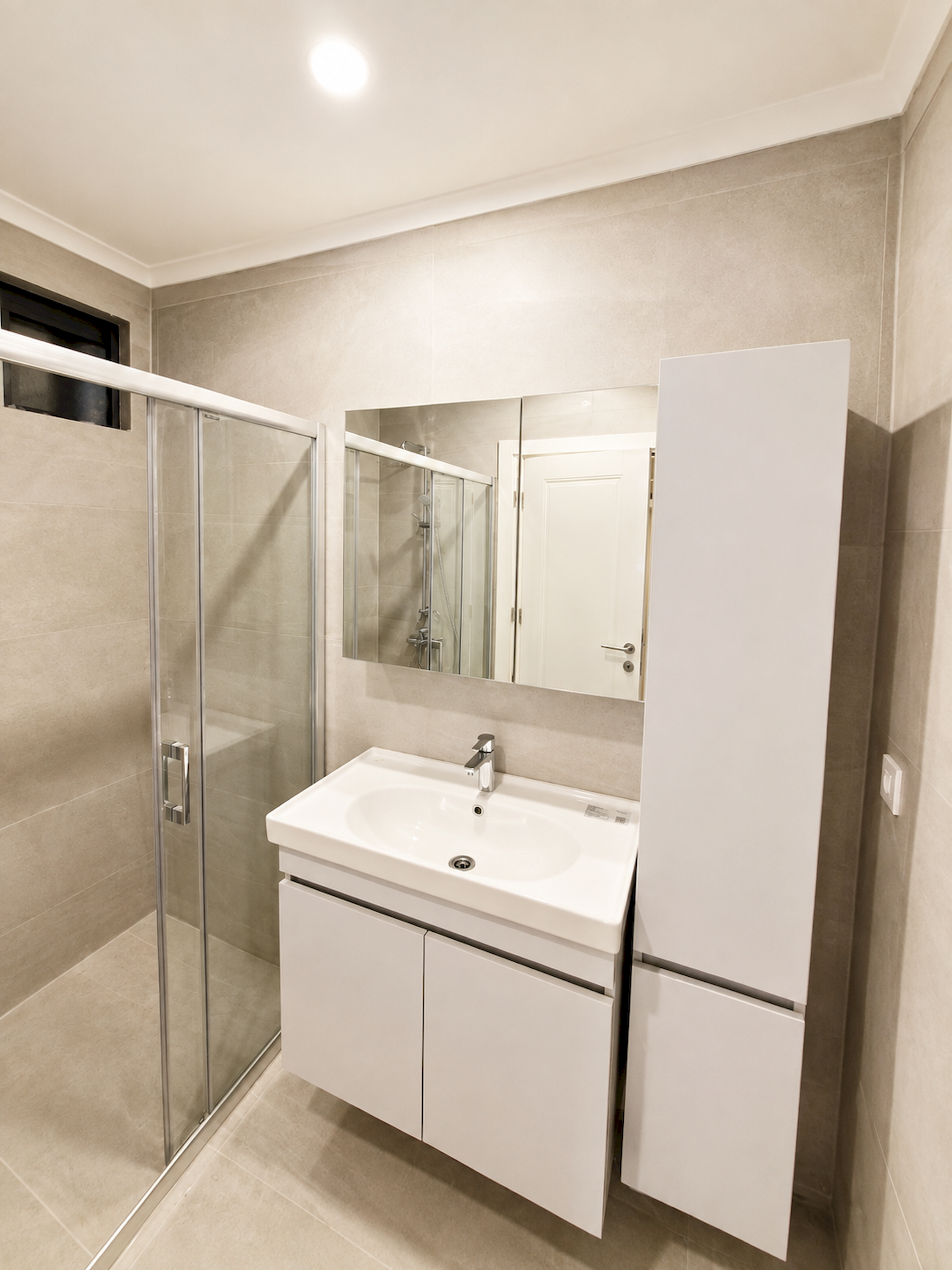 Kalamış Sahil 3+1 Sıfır bahçe kullanımlı Satılık daire
