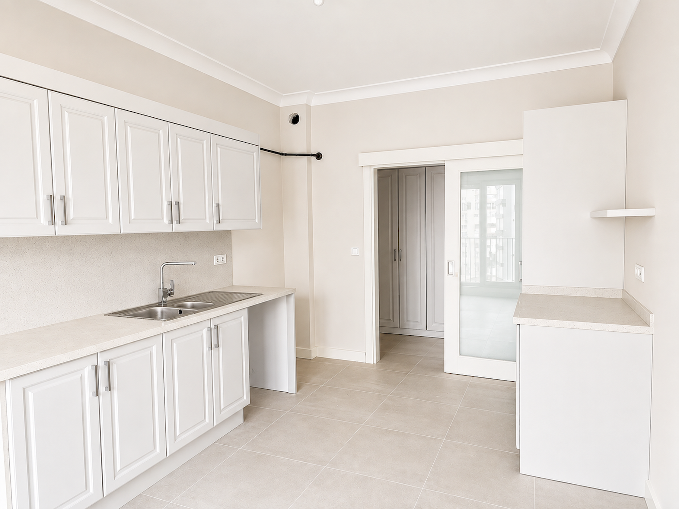Kalamış Sahil 3+1 Sıfır bahçe kullanımlı Satılık daire