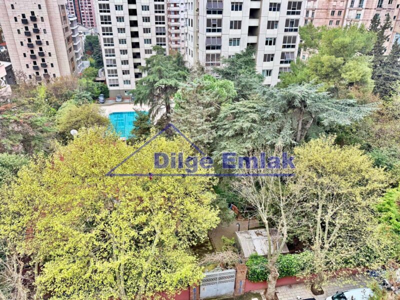 Şaşkınbakkal Bağdat Cad. yakın 3+1 binada Satılık daire