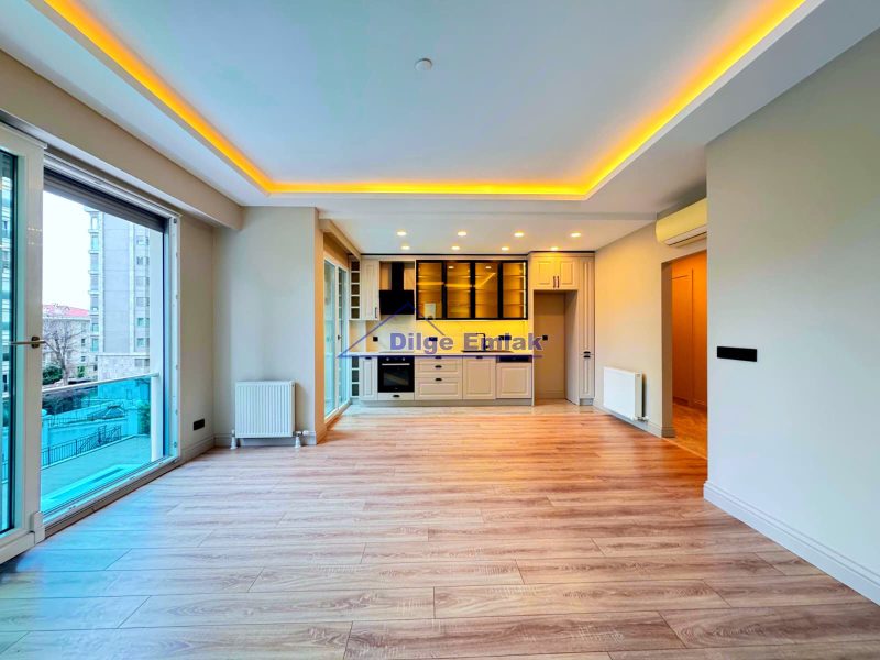 Şaşkınbakkal Sahilde Güvenlikli Site içi 2+1 80 M²Net Satılık