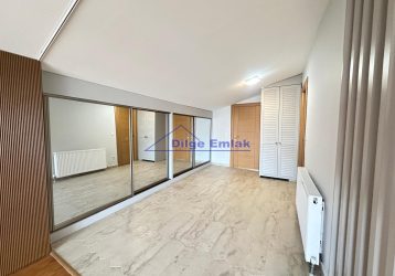 Göztepe Caddeye Yakın 4+2 Teraslı 8 Satılık Dubleks Daire