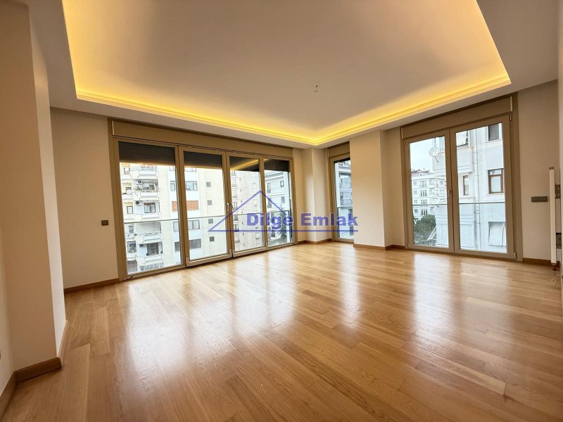 Suadiye Bağdat Cad. yakın 3+1 105 m2 net Satılık Daire