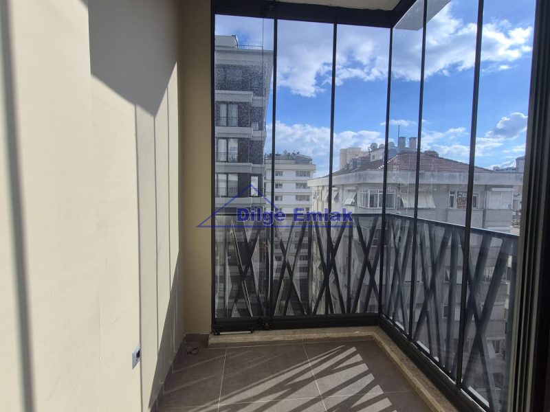 Çiftehavuzlar Bağdat Caddesine Yakın 3+1 105 Net Büyük Balkonlu