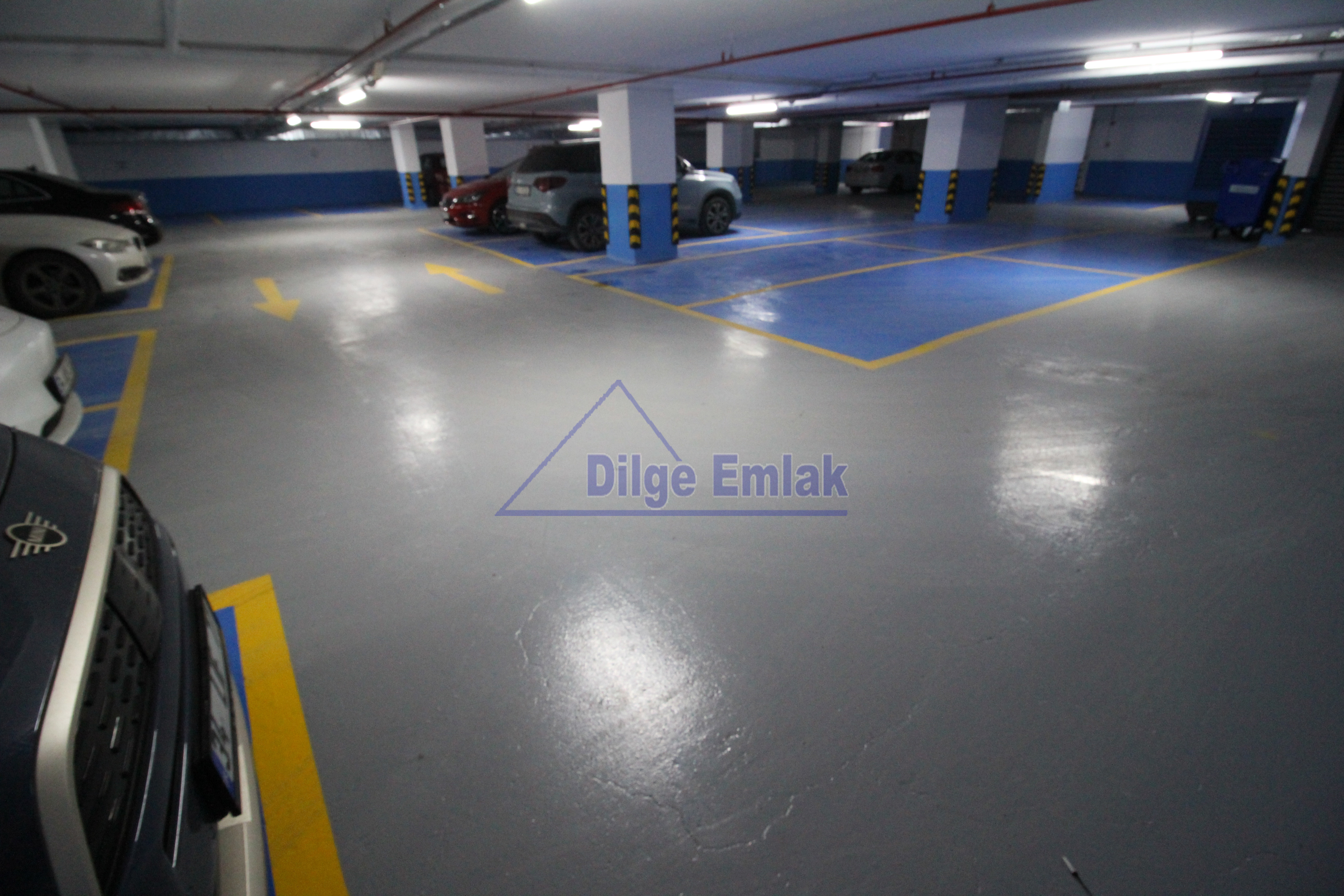 Suadiye Caddeye 3.bina 3+1 Sıfır Balkonlu Satılık daire