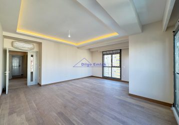 Çiftehavuzlar Beyazıt Eston 4+1 Site İçinde Lüks Dubleks Satılık Daire