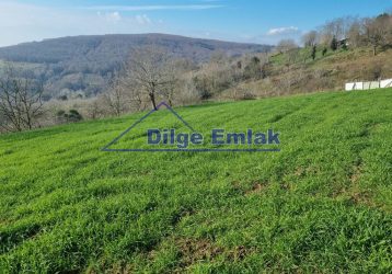 İzmit Kandıra Balören Köyünde %40 İmarlı 1610m² Satılık Arsa