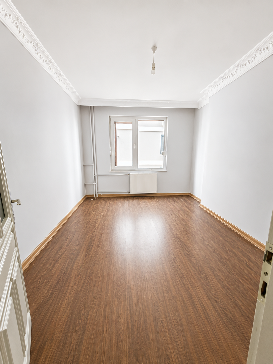 Şaşkınbakkal Sahil 4+1 Deniz Manzaralı Yenilenmiş Kiralık Daire