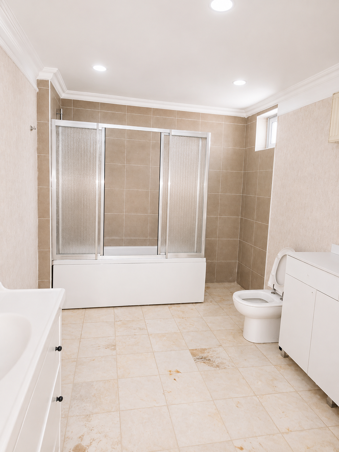 Şaşkınbakkal Sahil 4+1 Deniz Manzaralı Yenilenmiş Kiralık Daire