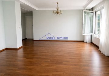 Fenerbahçe Sahil 3+1 Balkonlu Güvenlikli Site Dairesi Kiralık