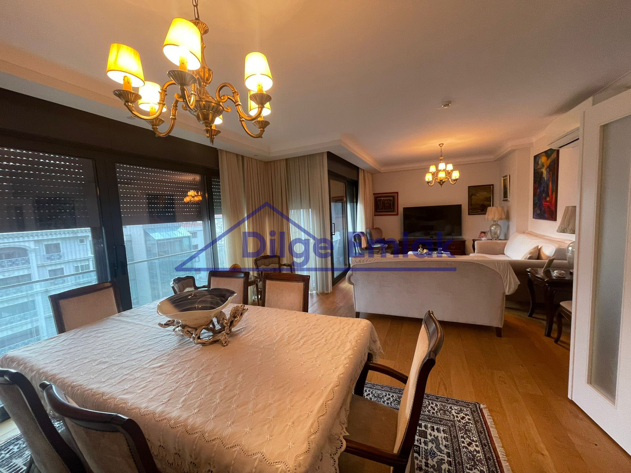 Caddebostan Önü Kapanmaz 145 m2 Net 4+1 Satılık Daire
