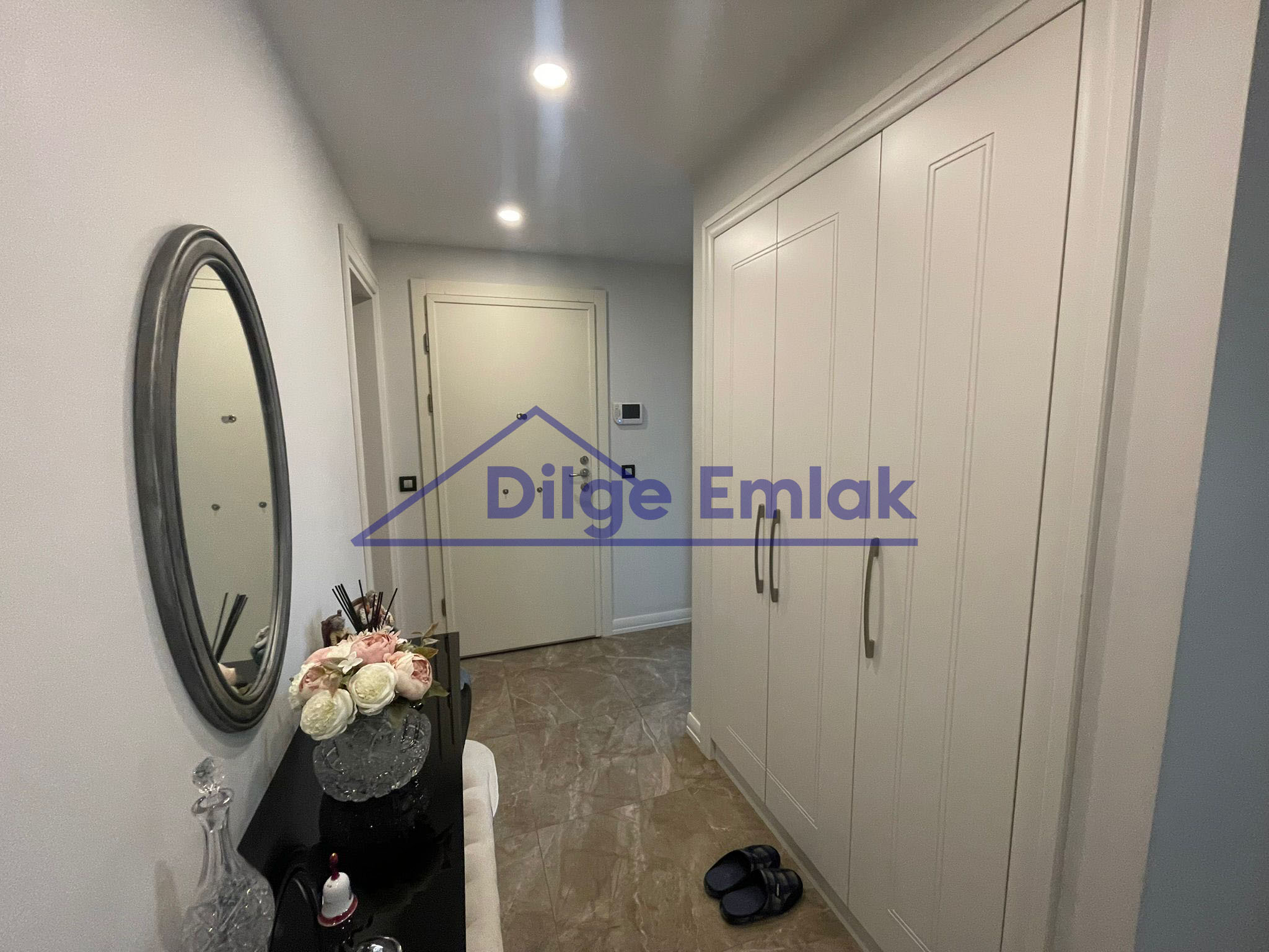 Caddebostan Önü Kapanmaz 145 m2 Net 4+1 Satılık Daire