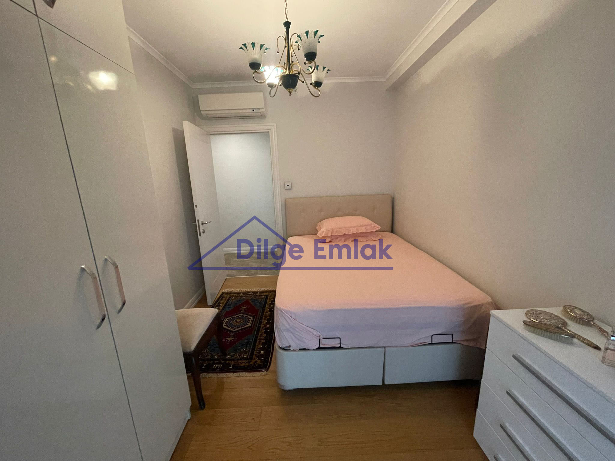 Caddebostan Önü Kapanmaz 145 m2 Net 4+1 Satılık Daire