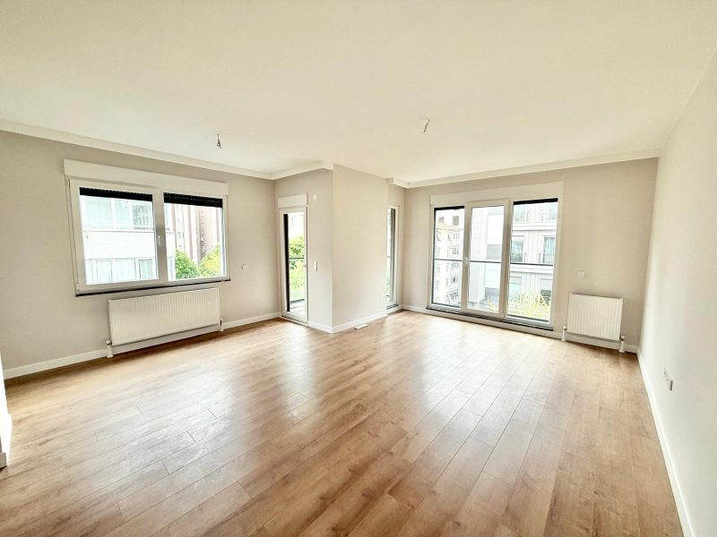 Caddebostan Bağdat Cad. 3+1 Balkonlu Sıfır Satılık Daire
