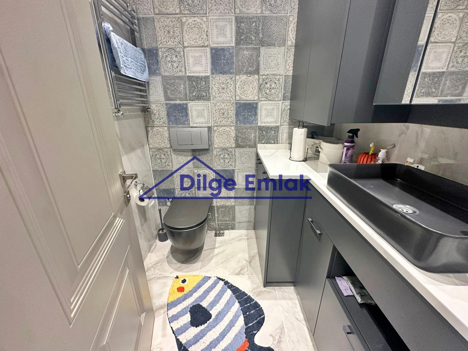 Caddebostan Bağdat Cad yakın 3+1 Balkonlu Satılık Daire