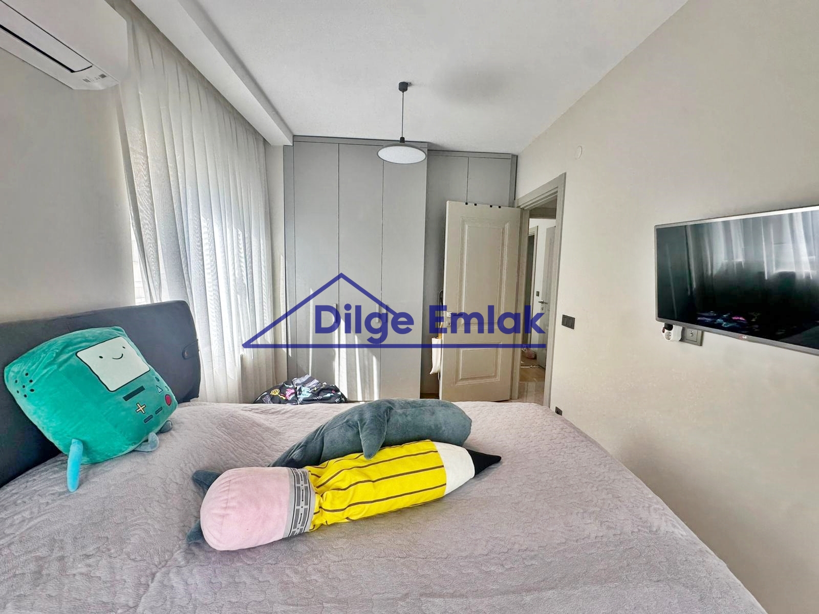 Caddebostan Bağdat Cad yakın 3+1 Balkonlu Satılık Daire