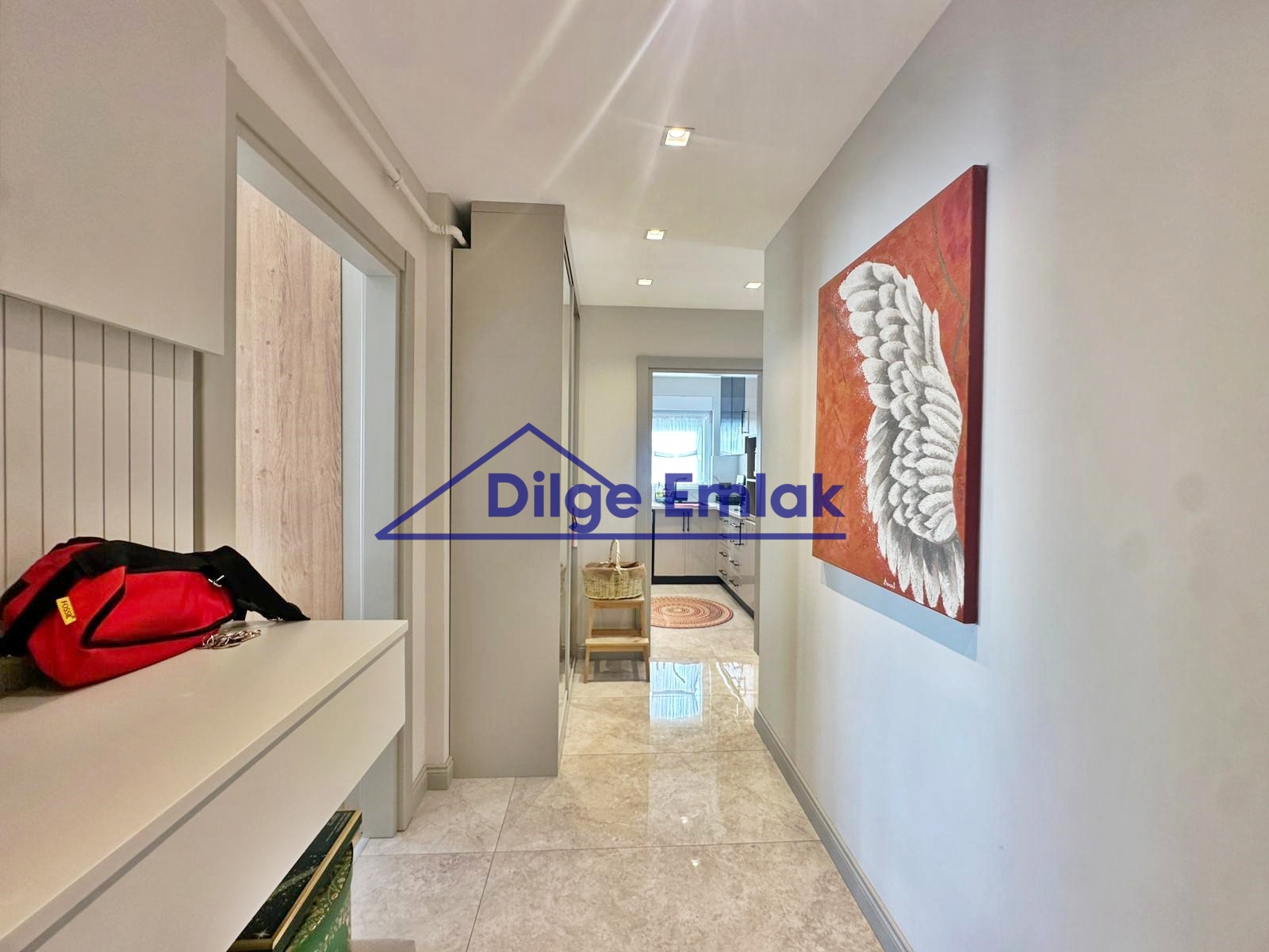 Caddebostan Bağdat Cad yakın 3+1 Balkonlu Satılık Daire
