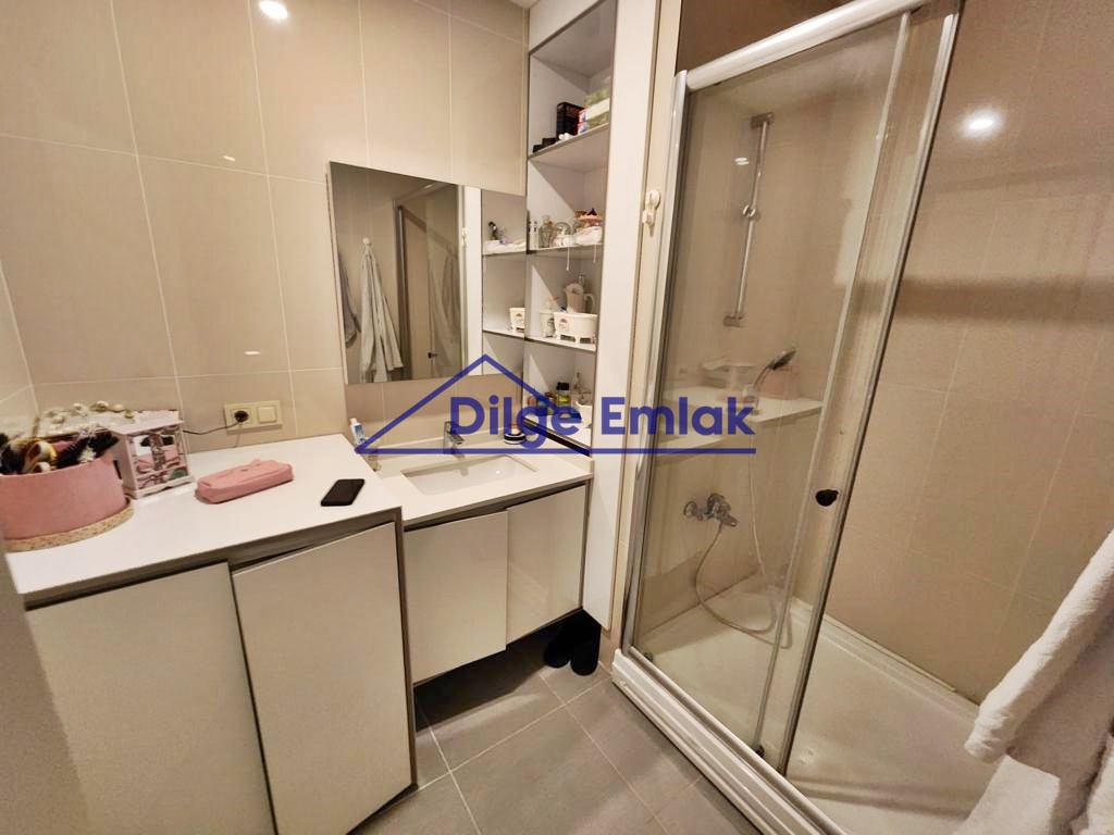 Suadiye Bağdat Caddesi Yakını 3+1 6 Yıllık Binada Satılık Daire