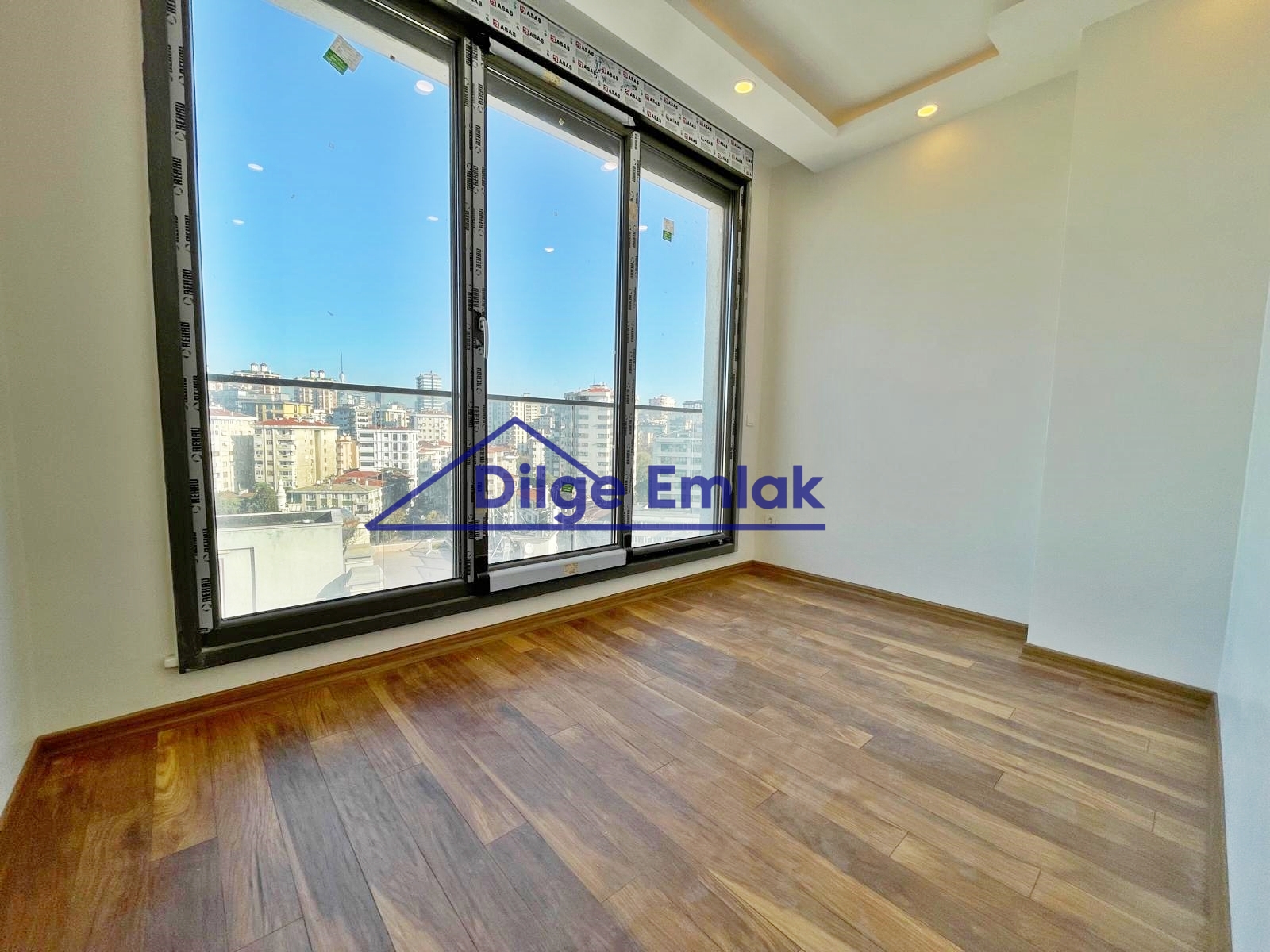 Kalamış Sahil 3+1 Deniz Manzaralı Sıfır Daire