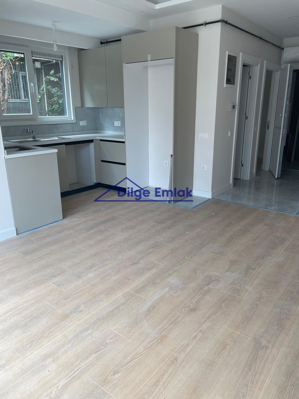 Suadiye Bağdat Caddesi Yakını 1+1 Sıfır Balkonlu Satılık Daire