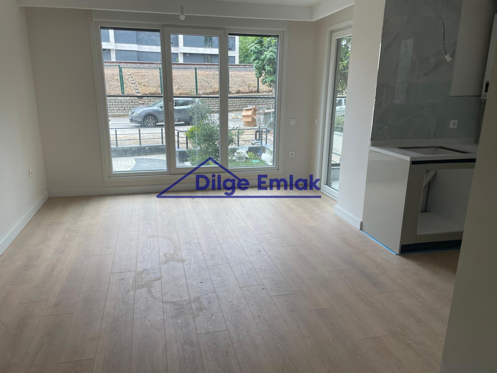 Suadiye Bağdat Caddesi Yakını 1+1 Sıfır Balkonlu Satılık Daire