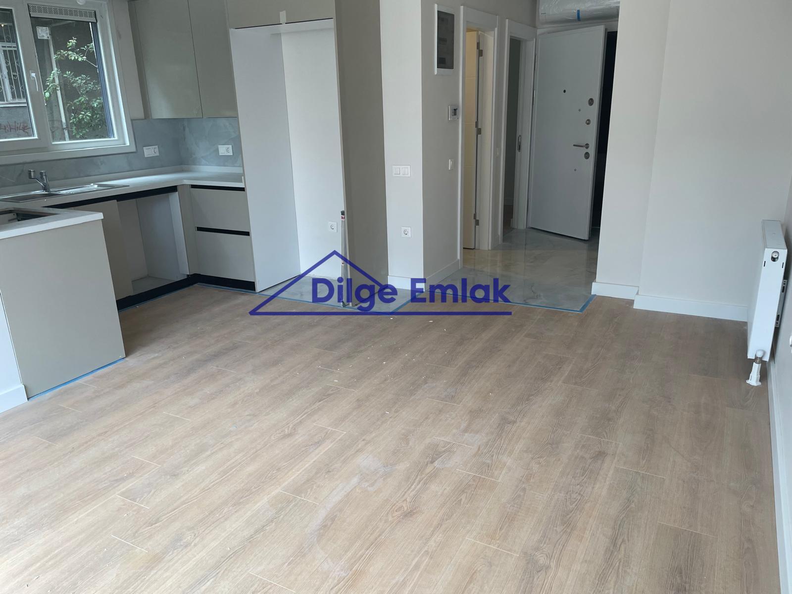 Suadiye Bağdat Caddesi Yakını 1+1 Sıfır Balkonlu Satılık Daire