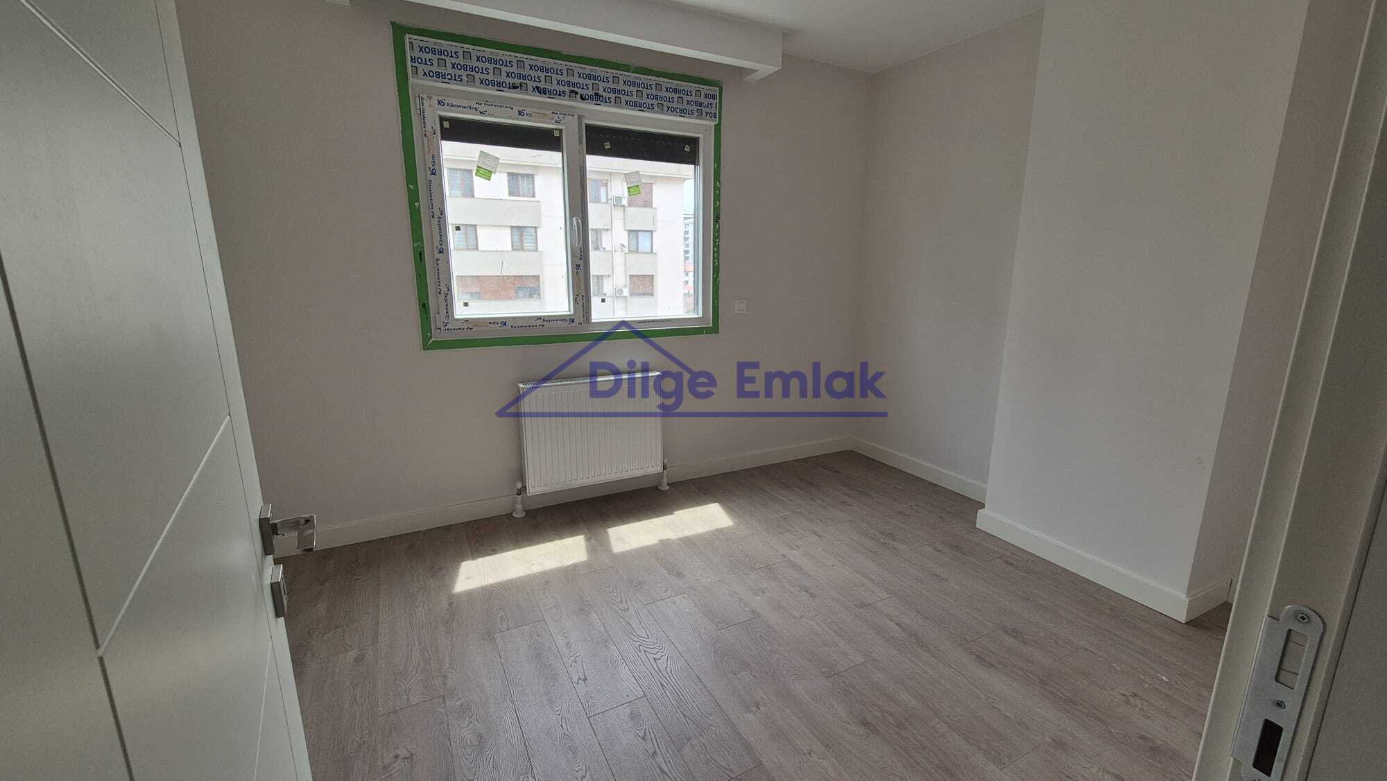 Feneryolu Bağdat Caddesi 6.Bina 3+1 Balkonlu Sıfır Kiralık Daire