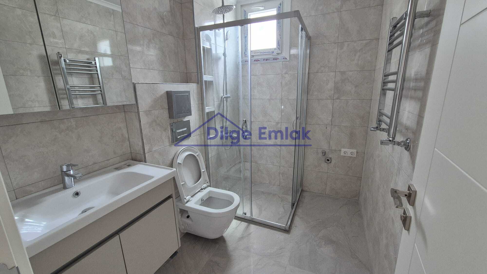 Feneryolu Bağdat Caddesi 6.Bina 3+1 Balkonlu Sıfır Kiralık Daire