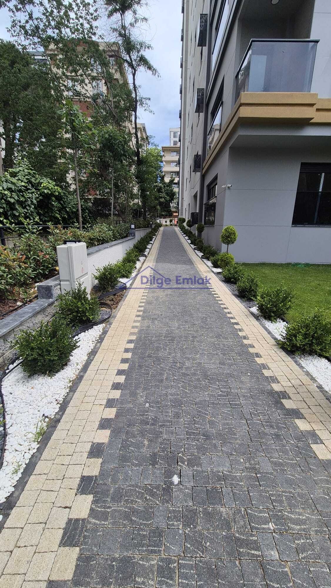 Feneryolu Bağdat Caddesi 6.Bina 3+1 Balkonlu Sıfır Kiralık Daire