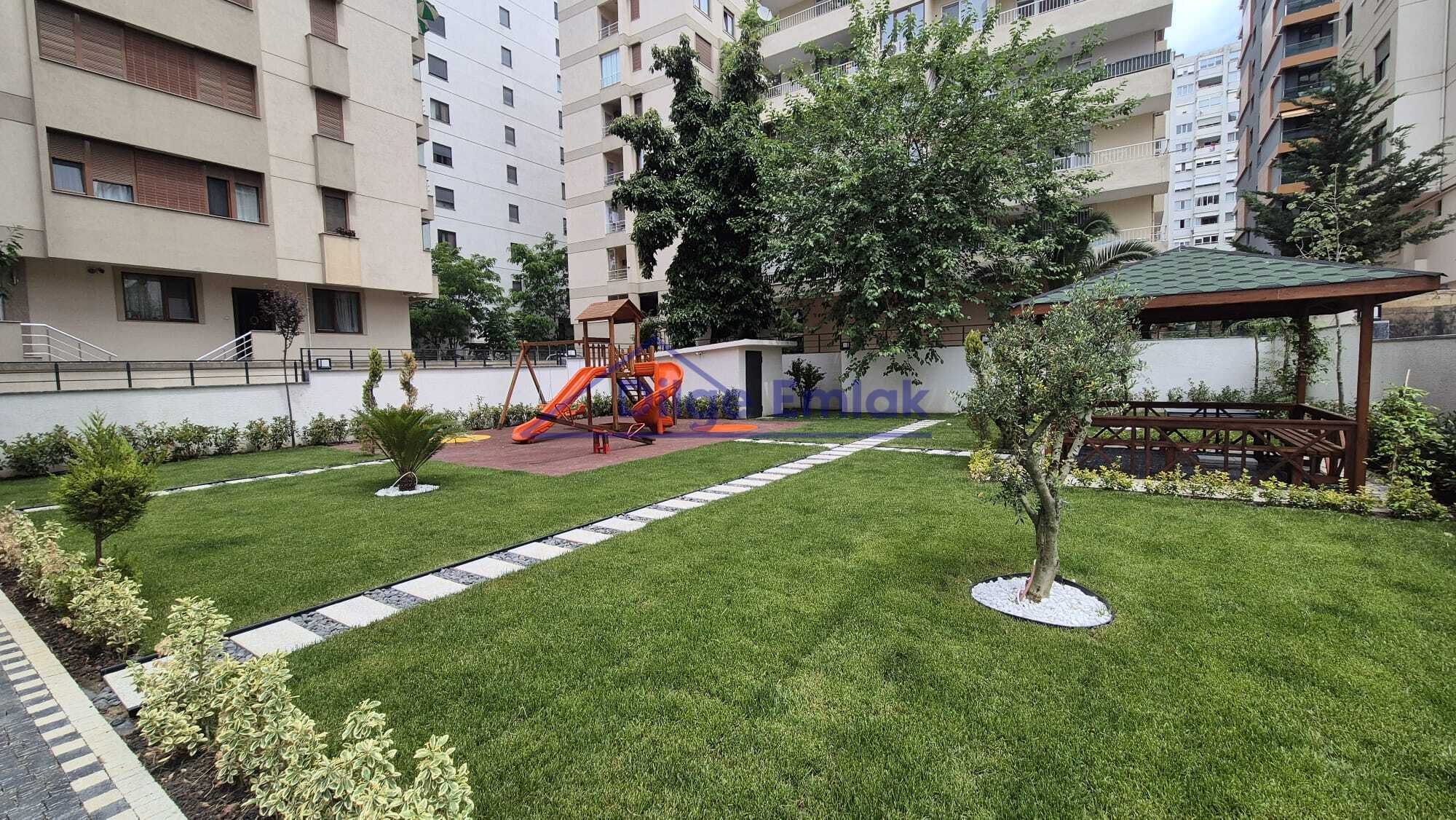 Feneryolu Bağdat Caddesi 6.Bina 3+1 Balkonlu Sıfır Kiralık Daire