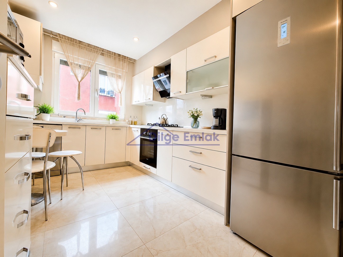 Bağdat Caddesine Yakın Yeni Binada 107 m² Net Balkonlu Satılık