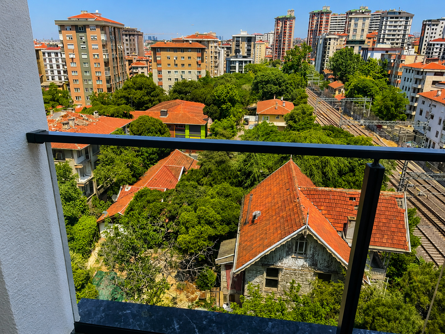Feneryolu Bağdat Caddesine 3. Bina Sıfır Satılık Daire