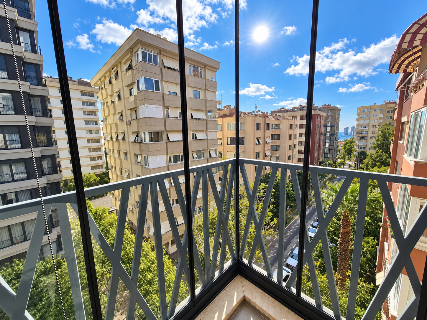 Bağdat Caddesine Yakın Yeni Binada 107 m² Net Balkonlu Satılık
