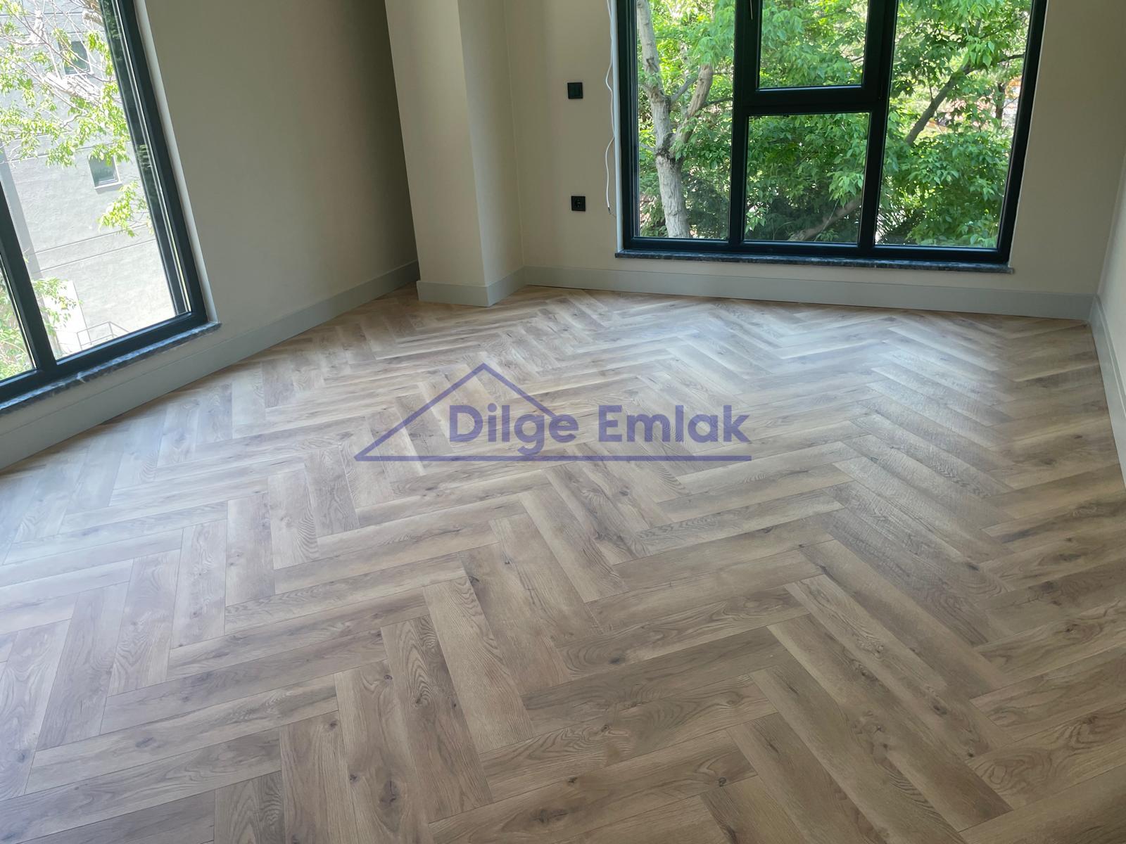 Feneryolu Bağdat Caddesine 3.Bina Kiralık Daire