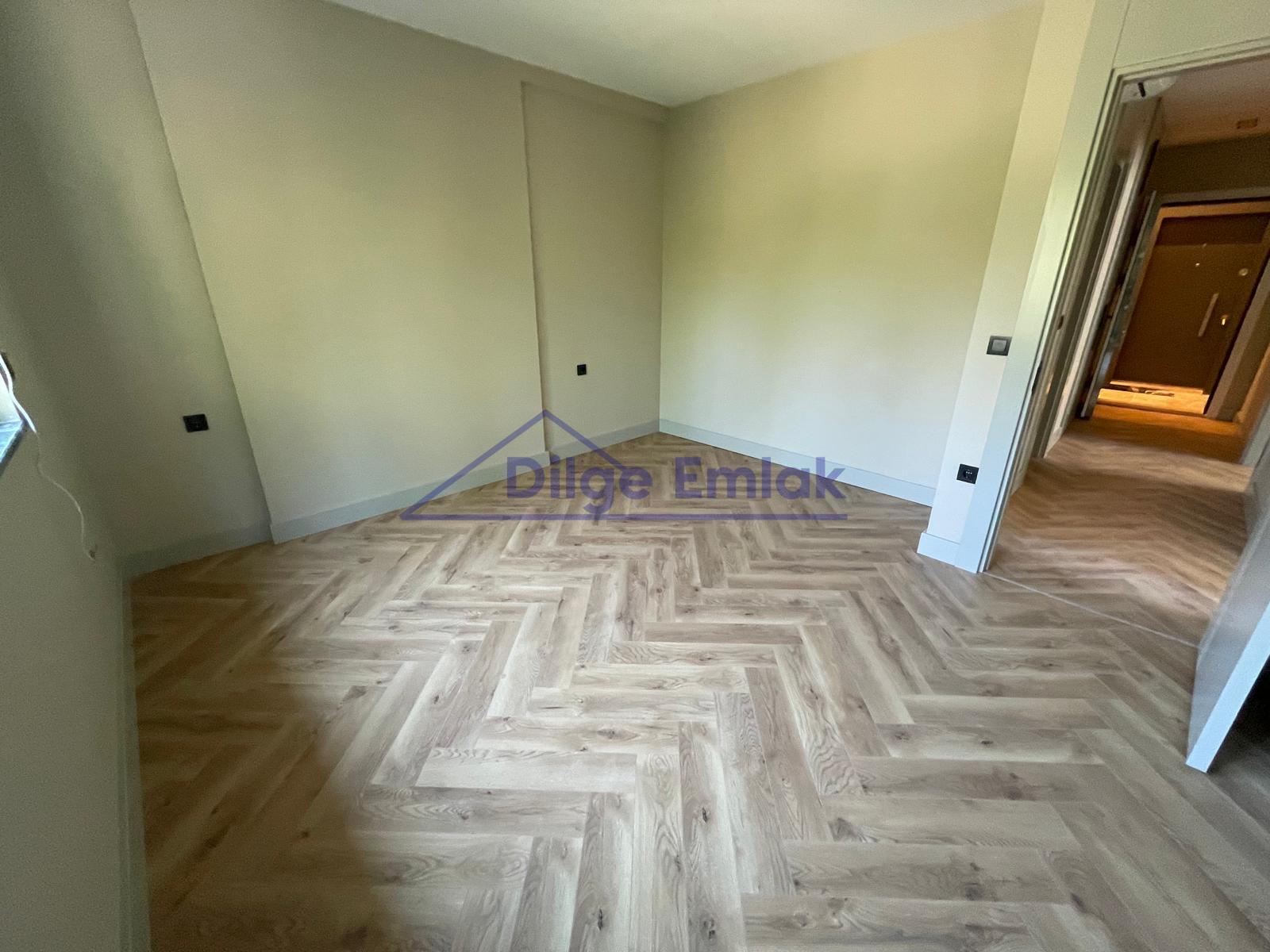 Feneryolu Bağdat Caddesine 3.Bina Kiralık Daire