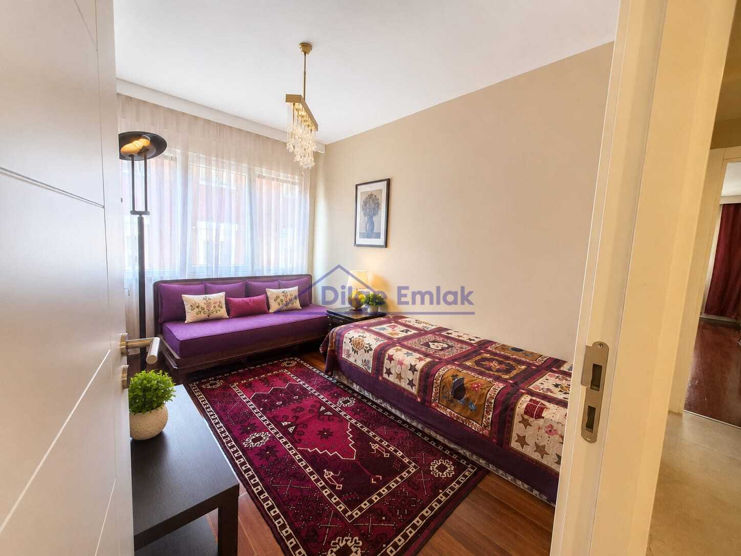 Bağdat Caddesine Yakın Yeni Binada 107 m² Net Balkonlu Satılık