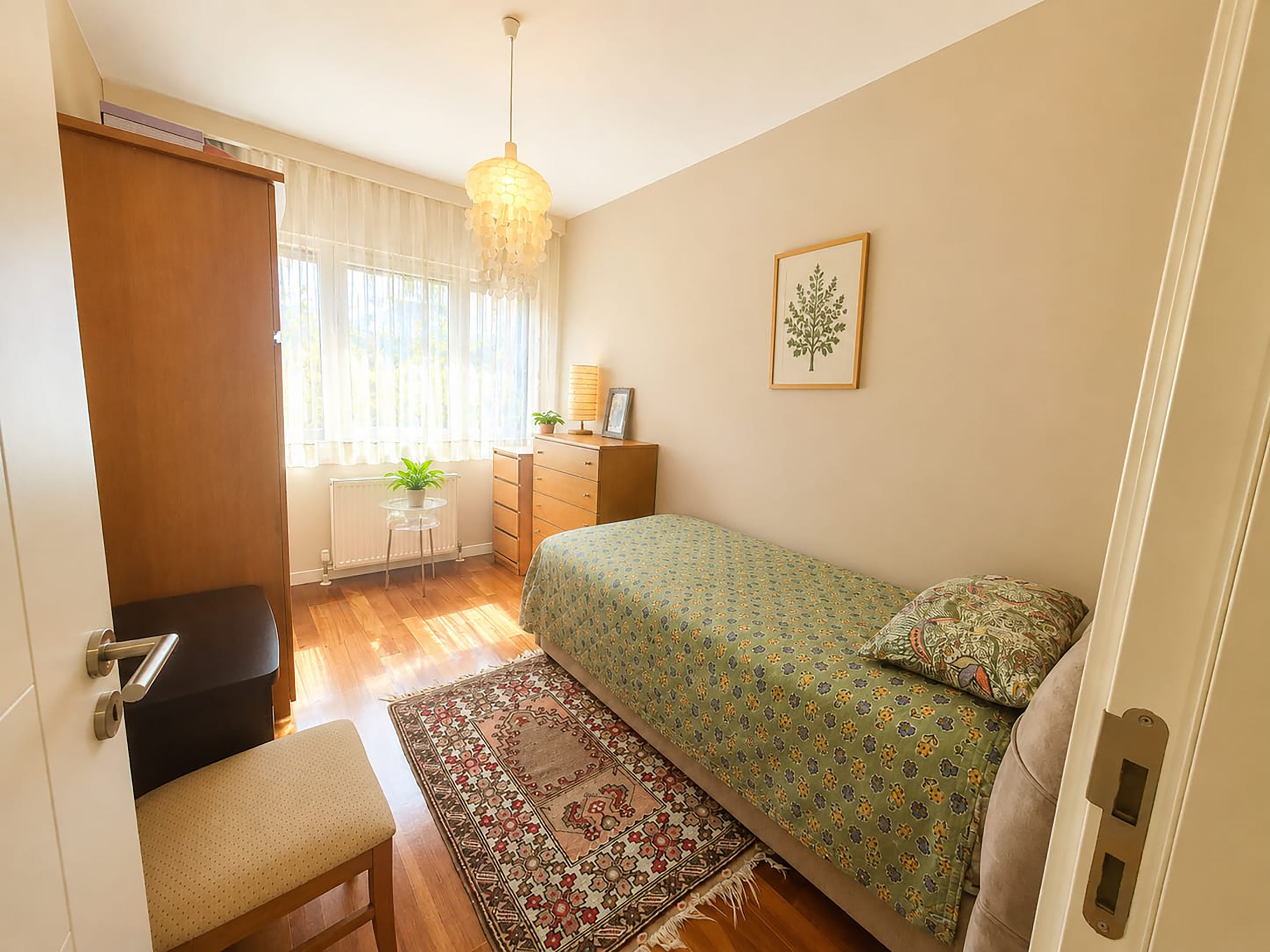 Bağdat Caddesine Yakın Yeni Binada 107 m² Net Balkonlu Satılık