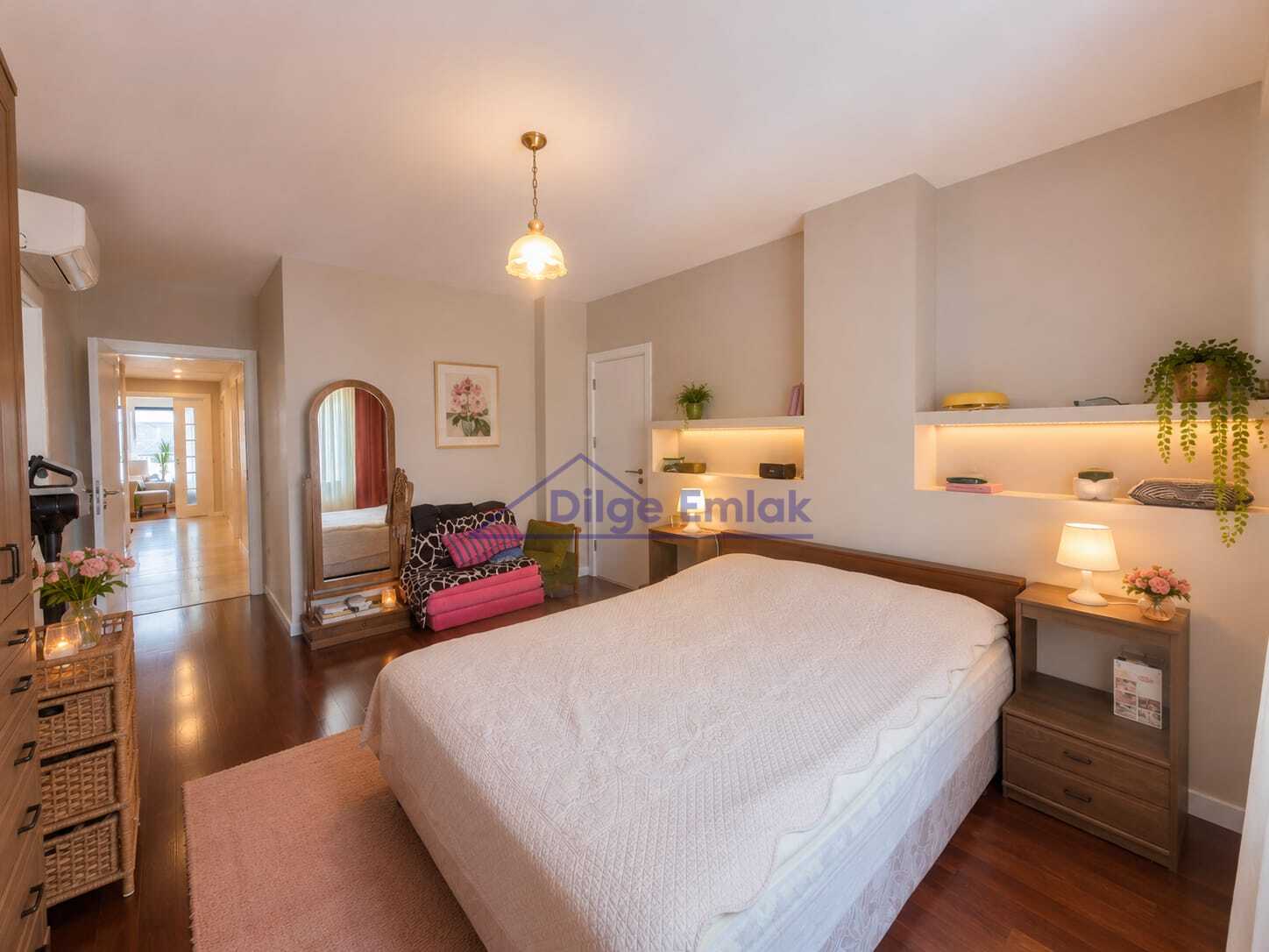 Bağdat Caddesine Yakın Yeni Binada 107 m² Net Balkonlu Satılık
