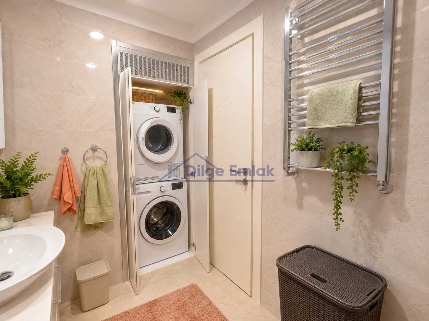 Bağdat Caddesine Yakın Yeni Binada 107 m² Net Balkonlu Satılık