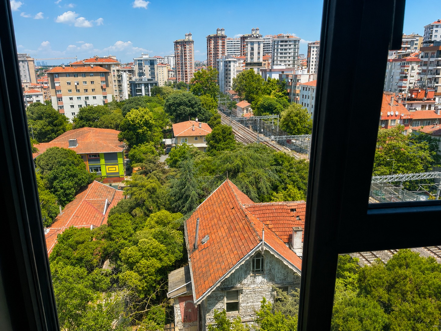 Feneryolu Bağdat Caddesine 3. Bina Sıfır Satılık Daire
