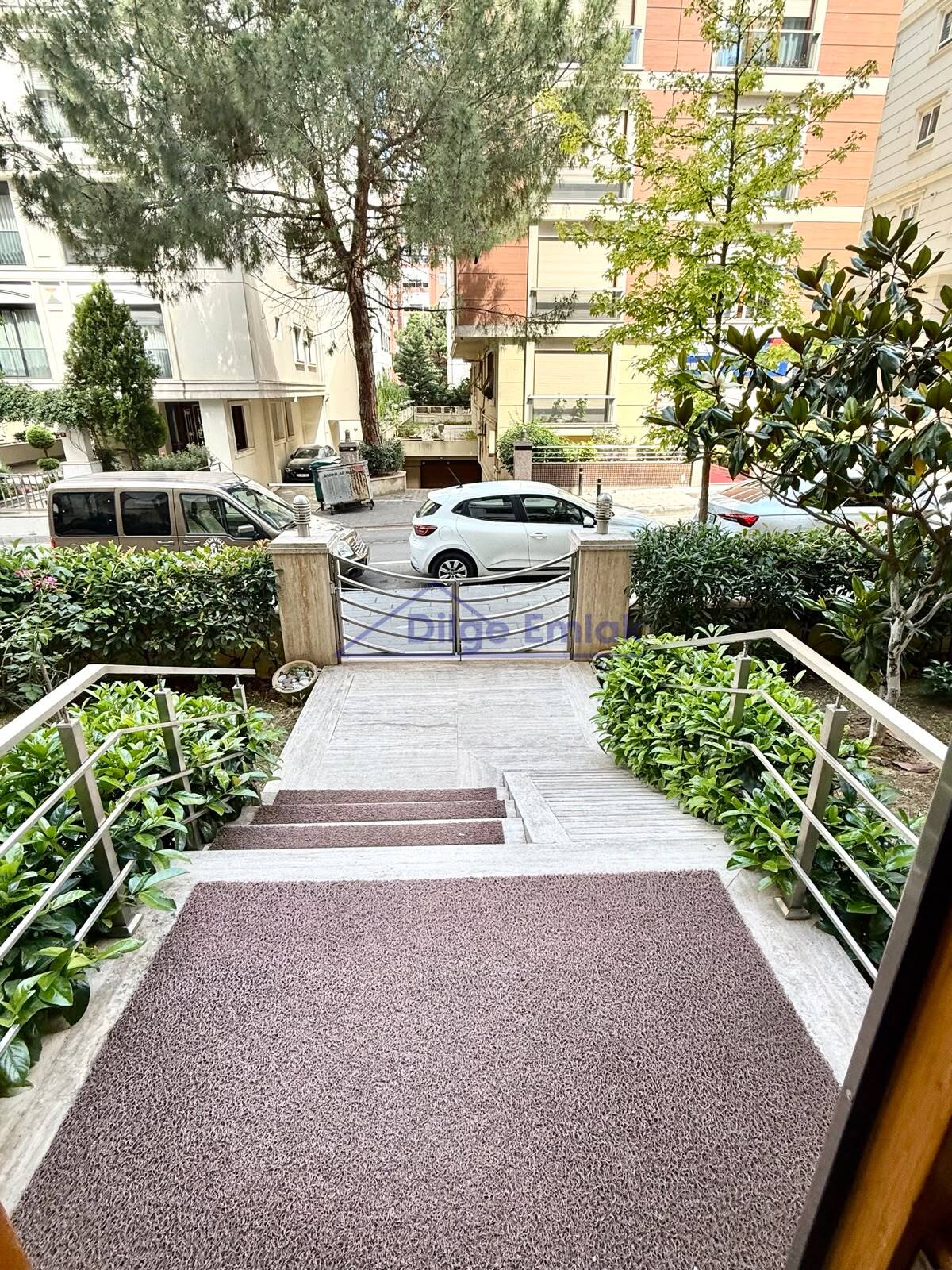 Göztepe Bağdat Caddesine Yakın 3+1 Yeni Satılık Daire