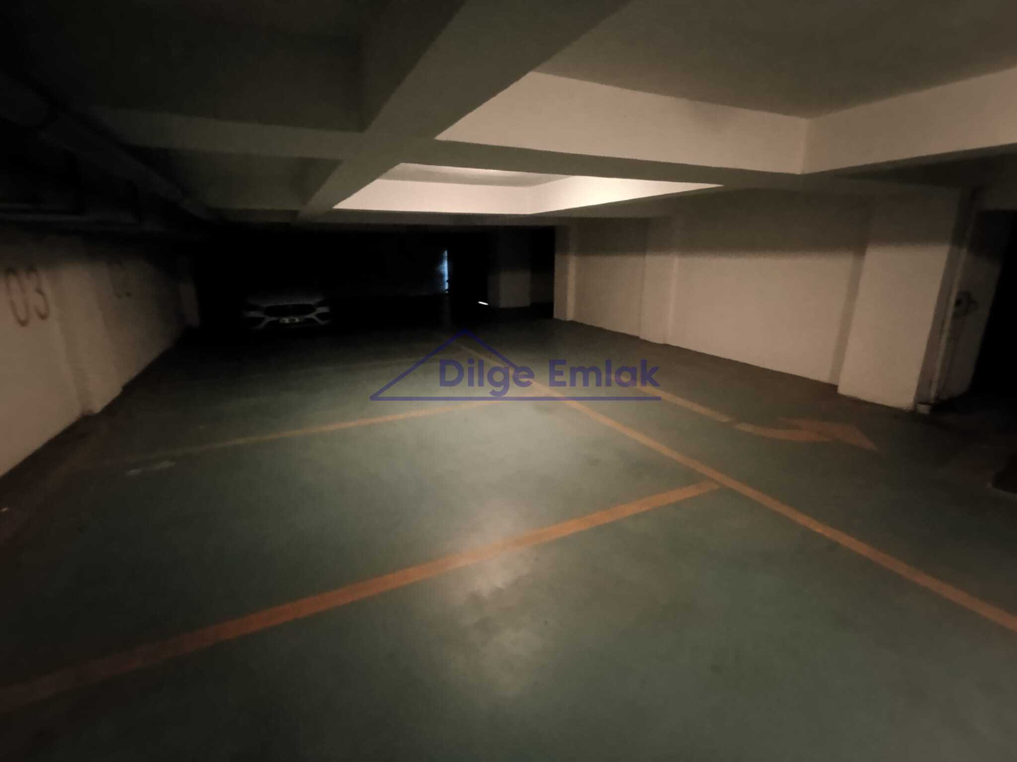 Çiftehavuzlar Bağdat Caddesi Üzerinde 140 m2 Net 3+1 Daire