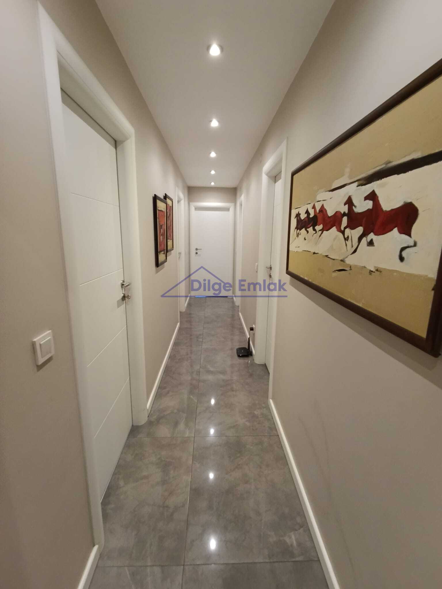 Çiftehavuzlar Bağdat Caddesi Üzerinde 140 m2 Net 3+1 Daire
