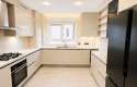 Suadiye Sahilde Deniz Manzaralı Balkonlu 3+1 160 m2 Satılık Daire