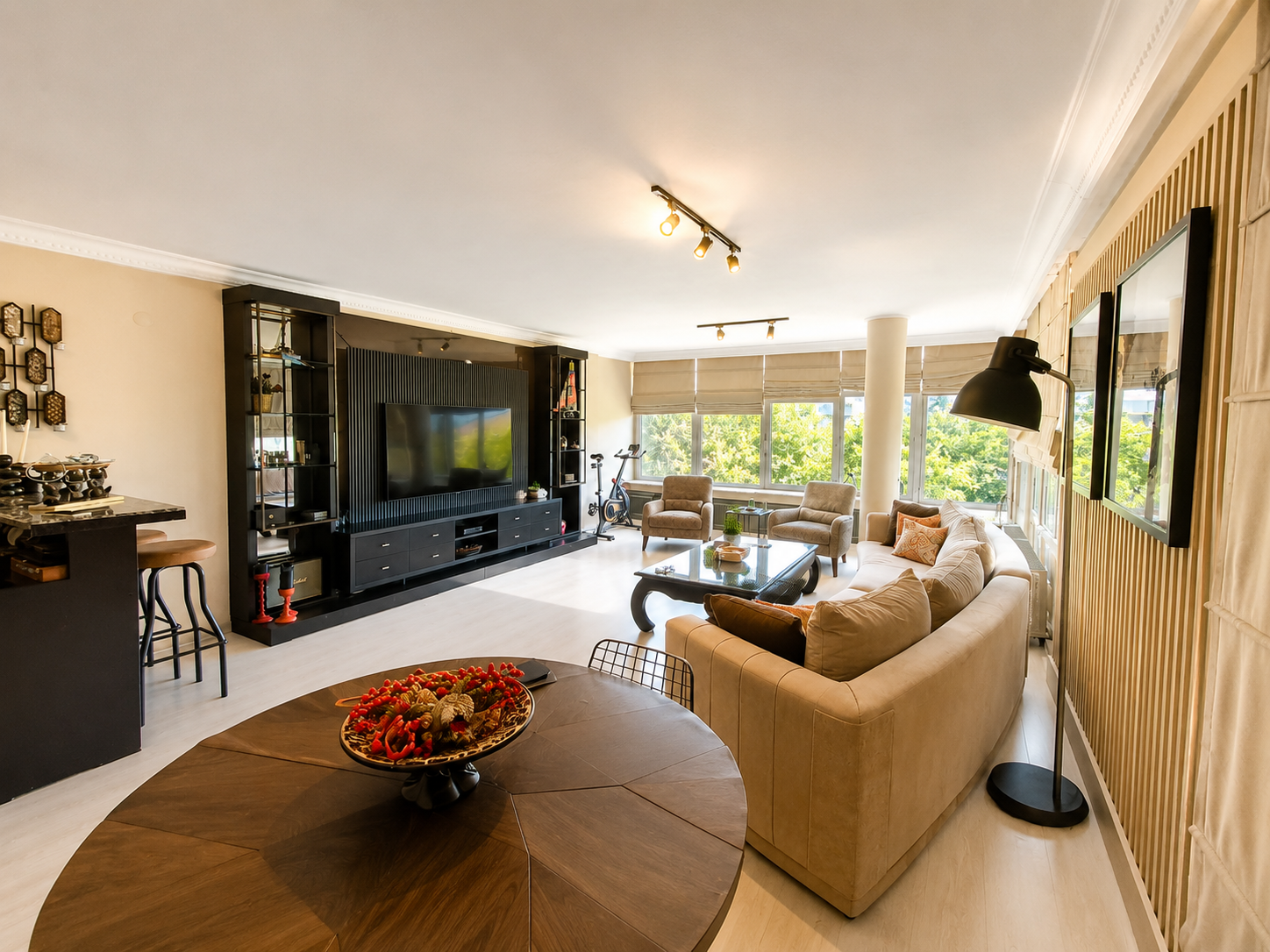 Suadiye Bağdat Caddesi Üzerinde Prestijli Binada 3+1 Satılık