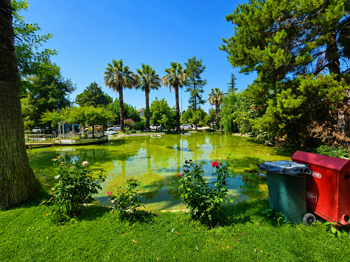 İznik Darka Tatil Köyünde 2+1 Gölet Manzaralı Satılık Dubleks