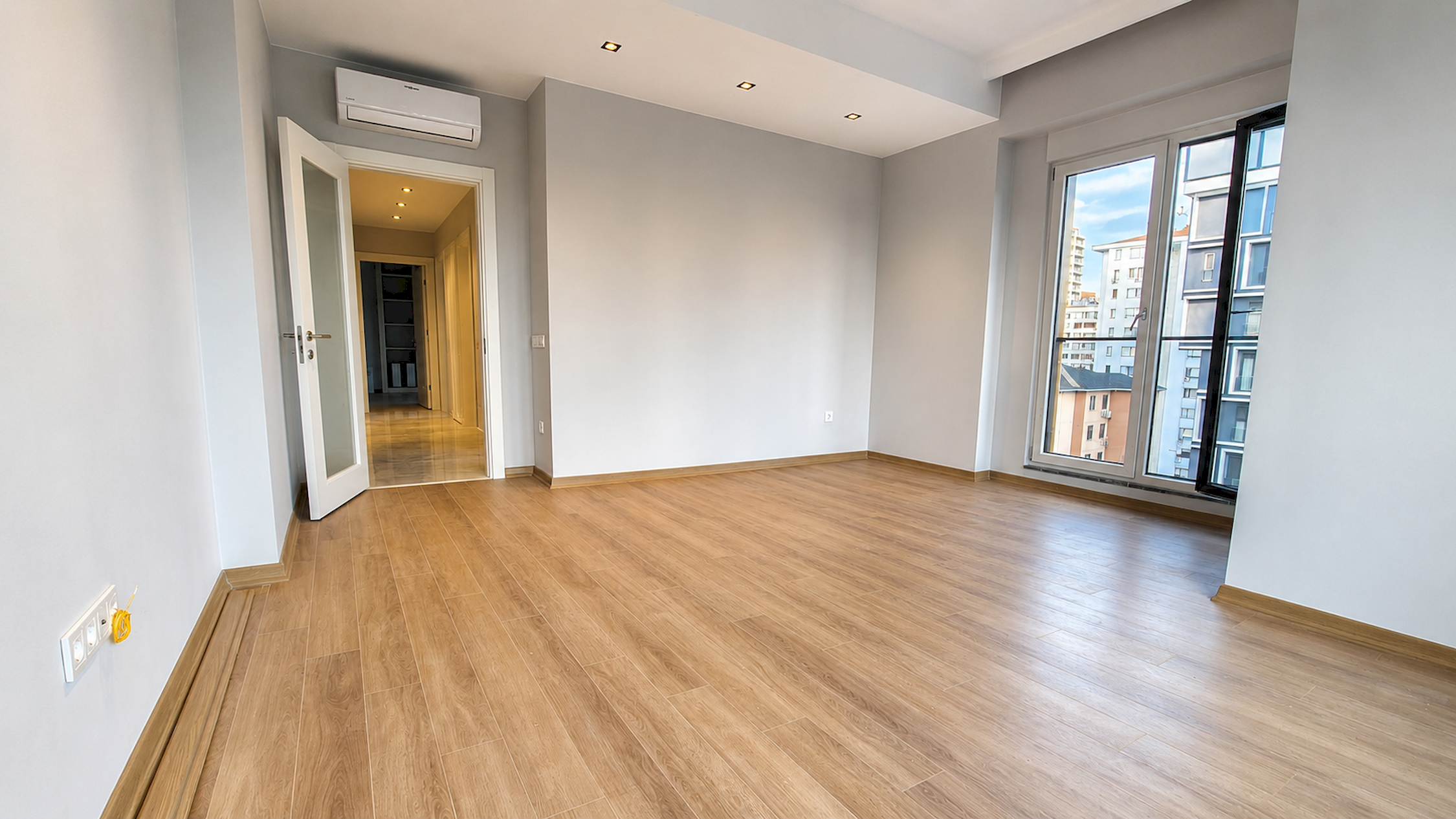 Caddebostan Bağdat Cad. Yakın 2+1 Sıfır Balkonlu Kiralık Daire