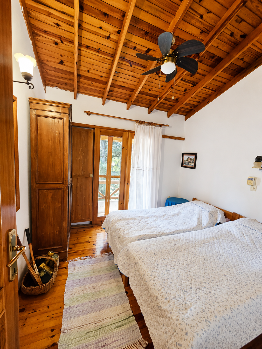 İznik Darka Tatil Köyünde 2+1 Gölet Manzaralı Satılık Dubleks