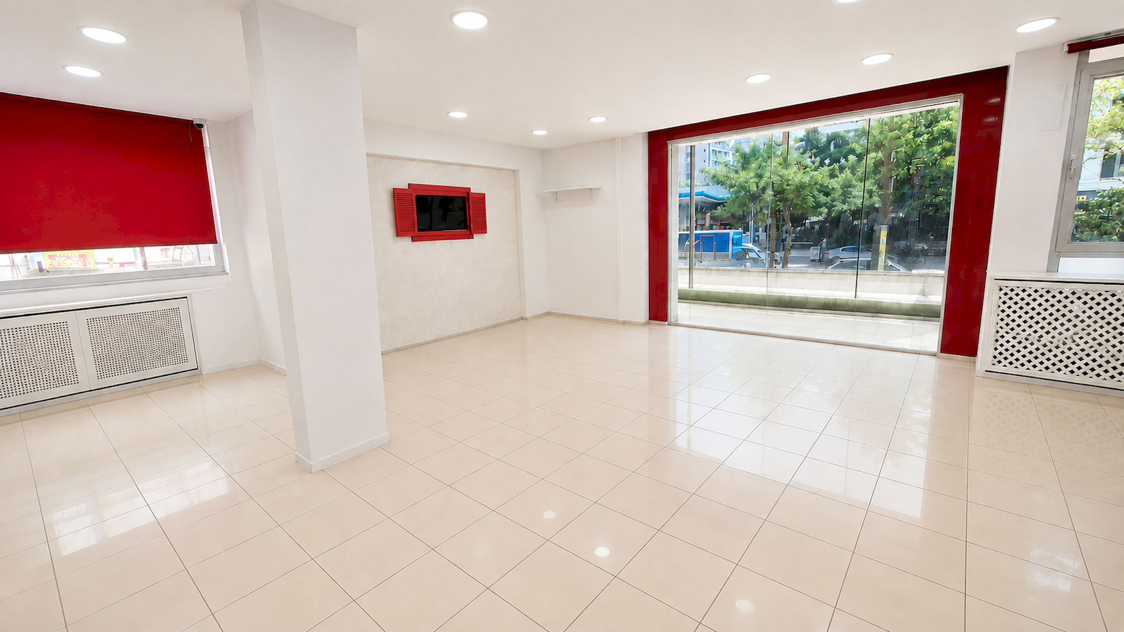 Selamiçeşme Bağdat Caddesi üzeri 2+1 Bakımlı Kiralık İşyeri