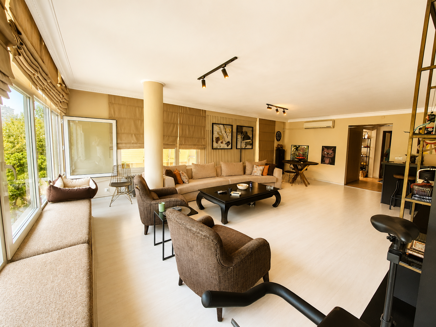 Suadiye Bağdat Caddesi Üzerinde Prestijli Binada 3+1 Satılık