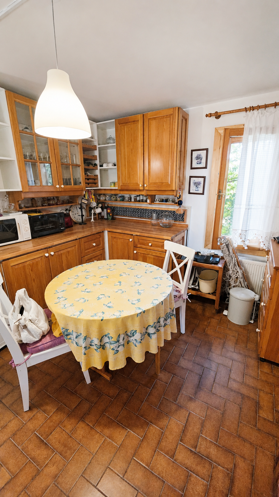 İznik Darka Tatil Köyünde 2+1 Gölet Manzaralı Satılık Dubleks